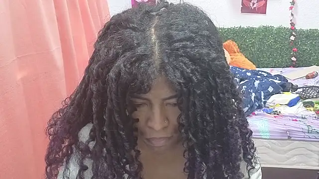 thianahorny online show from 07/10/26, 01:58