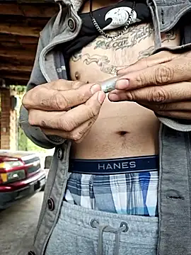 Snapshot of Juicydick420-xxx chatting on 02/01/26, 02:04 Juicydick420-xxx online show from 02/01/26, 02:04