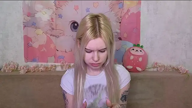 Snapshot of HoneyGold_ chatting on 02/05/26, 04:17 HoneyGold online show from 02/05/26, 04:17