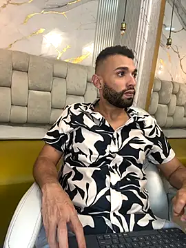 Snapshot of onlymen2025 chatting on 10/29/25, 07:26 onlymen2025 online show from 10/29/25, 07:26