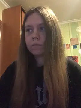 Snapshot of LunaVirelle chatting on 03/20/26, 05:29 LunaVirelle online show from 03/20/26, 05:29