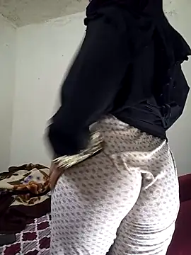 Snapshot of arab_dam chatting on 02/22/26, 10:41 arab dam online show from 02/22/26, 10:41