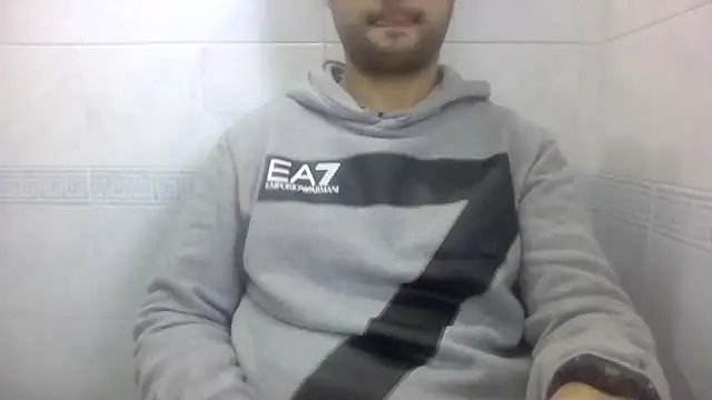 Snapshot of sci69 chatting on 02/23/26, 02:03 sci69 online show from 02/23/26, 02:03