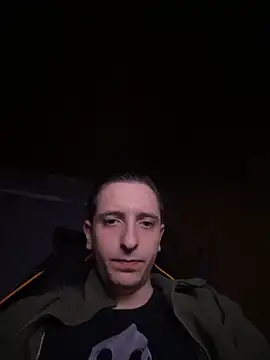 Snapshot of Asimako chatting on 02/06/26, 08:12 Asimako online show from 02/06/26, 08:12