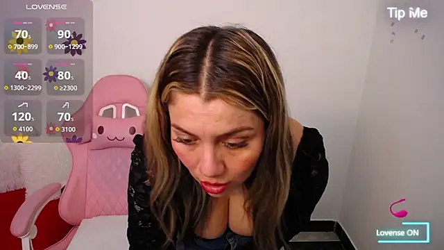 Isabella wish1 online show from 11/07/25, 08:09