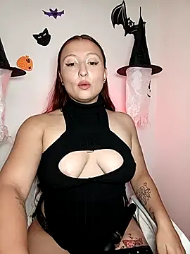 Scarlet Aura online show from 10/17/25, 11:07