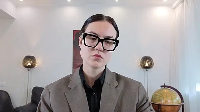 Marie Fitch online show from 05/08/26, 03:01
