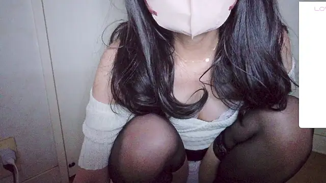 mai cha00 online show from 10/27/25, 09:02