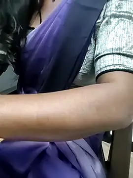 Tamilmallu-duskygirl03 online show from 11/26/25, 07:15