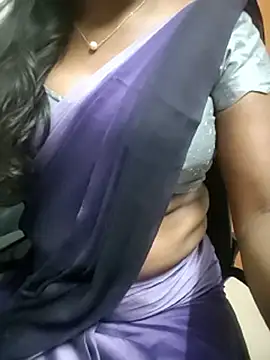 Tamilmallu-duskygirl03 online show from 05/25/26, 07:09