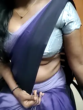 Tamilmallu-duskygirl03 online show from 06/16/26, 04:53