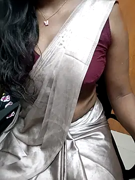 Tamilmallu-duskygirl03 online show from 06/25/26, 05:17