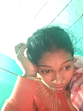 Snapshot of Co_punam chatting on 01/05/26, 06:11 Co punam online show from 01/05/26, 06:11