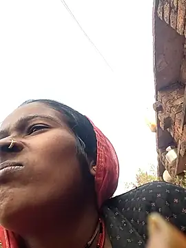 Snapshot of Co_punam chatting on 01/11/26, 03:22 Co punam online show from 01/11/26, 03:22