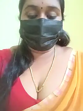 Snapshot of tamil-mala23 chatting on 11/06/25, 06:25 tamil-mala23 online show from 11/06/25, 06:25