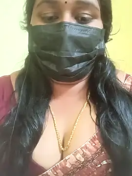 Snapshot of tamil-mala23 chatting on 02/14/26, 06:10 tamil-mala23 online show from 02/14/26, 06:10