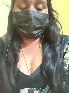 Snapshot of tamil-mala23 chatting on 02/16/26, 11:17 tamil-mala23 online show from 02/16/26, 11:17