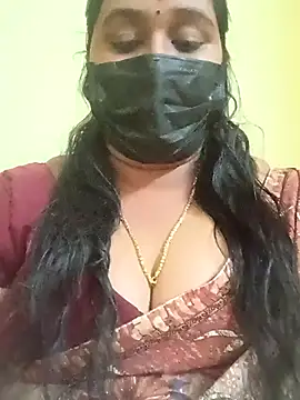 Snapshot of tamil-mala23 chatting on 02/18/26, 06:09 tamil-mala23 online show from 02/18/26, 06:09