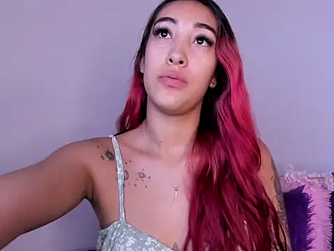 HeidyRousse online show from 11/14/25, 09:41