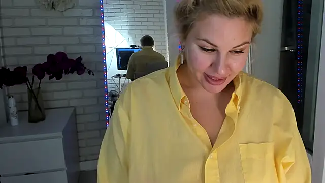 Passion-Blondy online show from 10/10/25, 07:13