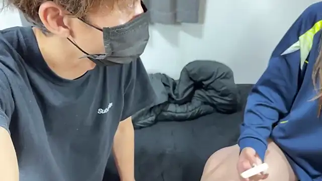 Snapshot of ODORI8300 chatting on 03/10/26, 12:32 ODORI8300 online show from 03/10/26, 12:32