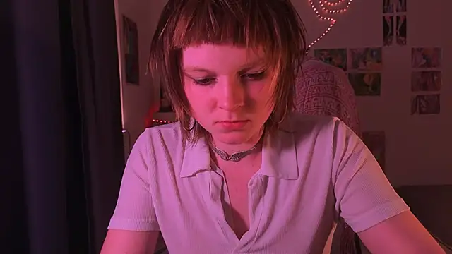 Snapshot of liquid0fluid0 chatting on 01/13/26, 04:34 liquid0fluid0 online show from 01/13/26, 04:34