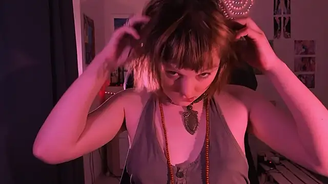 Snapshot of liquid0fluid0 chatting on 02/01/26, 04:38 liquid0fluid0 online show from 02/01/26, 04:38