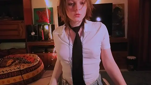 Snapshot of liquid0fluid0 chatting on 02/27/26, 05:35 liquid0fluid0 online show from 02/27/26, 05:35