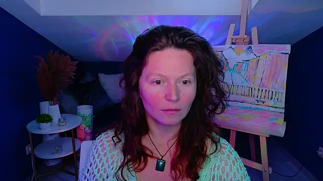 Snapshot of AuroraBorealis__ chatting on 10/10/25, 07:40 AuroraBorealis   online show from 10/10/25, 07:40