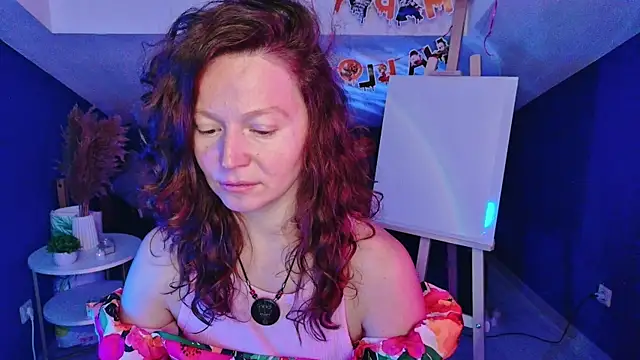 Snapshot of AuroraBorealis__ chatting on 10/20/25, 06:47 AuroraBorealis   online show from 10/20/25, 06:47