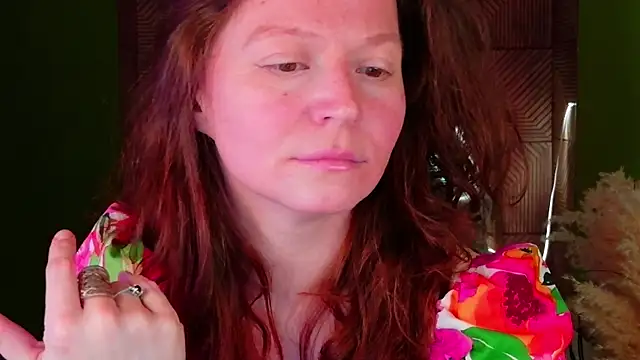 AuroraBorealis   online show from 11/26/25, 06:36