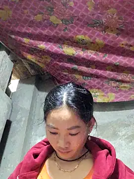 Snapshot of gio-thu chatting on 03/16/26, 07:56 gio-thu online show from 03/16/26, 07:56