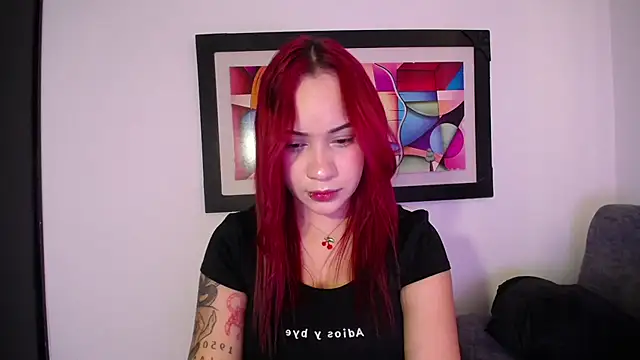 Snapshot of Kari_Ruiz_ chatting on 01/31/26, 07:56 Kari Ruiz online show from 01/31/26, 07:56