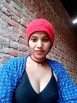 Snapshot of Cuty_tanya chatting on 12/04/25, 02:10 Cuty tanya online show from 12/04/25, 02:10