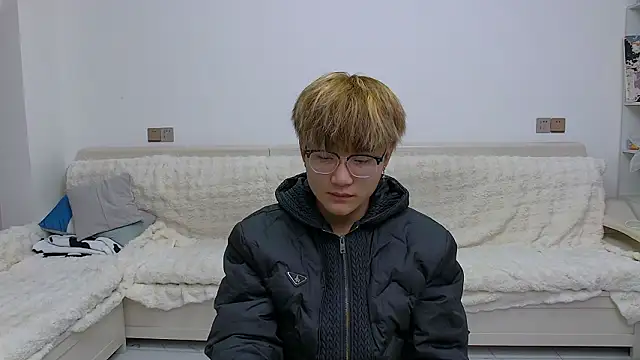 Snapshot of KK-cuteboy chatting on 02/19/26, 11:06 KK-cuteboy online show from 02/19/26, 11:06