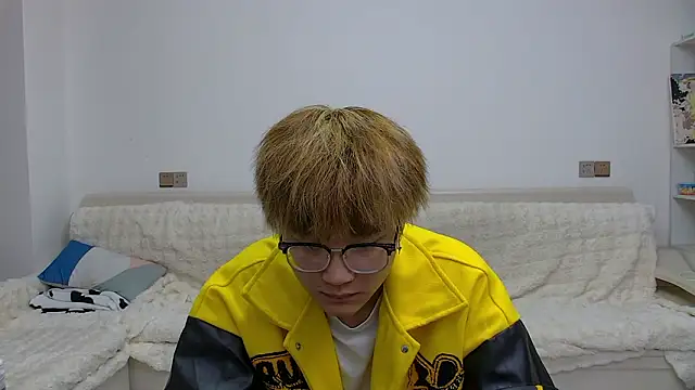 Snapshot of KK-cuteboy chatting on 02/20/26, 10:49 KK-cuteboy online show from 02/20/26, 10:49