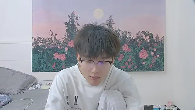 Snapshot of KK-cuteboy chatting on 06/18/26, 12:20 KK-cuteboy online show from 06/18/26, 12:20