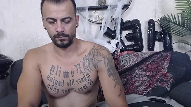 RyanVibe online show from 10/23/25, 11:42