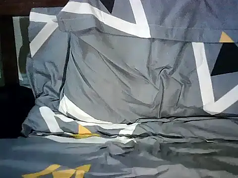 Ntokozo290 online show from 10/18/25, 04:08