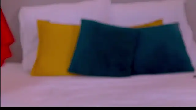 TesaQuinn online show from 10/16/25, 05:58