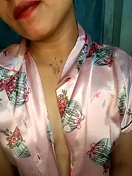 CUTE-567 online show from 11/11/25, 09:37