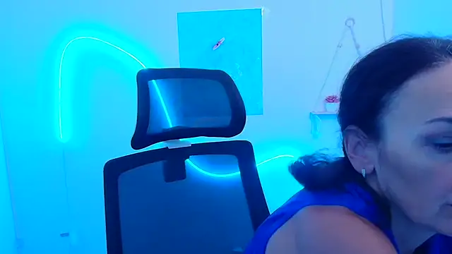 Rosie Rosee online show from 12/01/25, 12:21