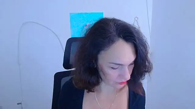 Rosie Rosee online show from 12/03/25, 12:25