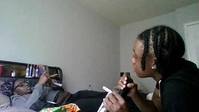 dezzidavill online show from 04/28/26, 02:00