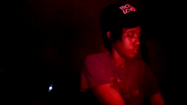 dezzidavill online show from 05/21/26, 02:40