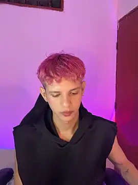 tylernova online show from 11/18/25, 03:34