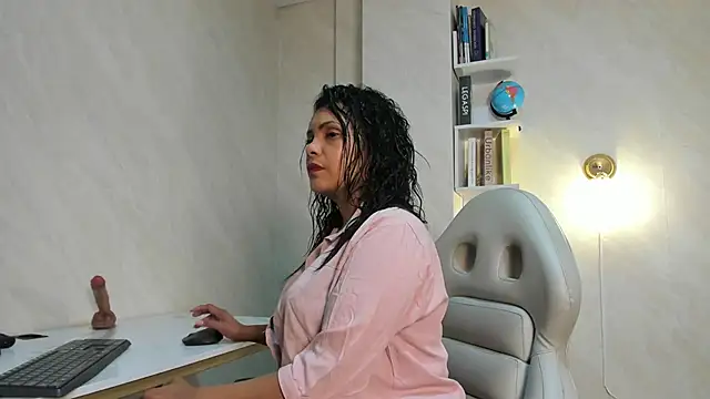 Barbbara sweett online show from 11/04/25, 07:57