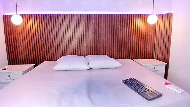 Foxy Kylie online show from 11/06/25, 07:59