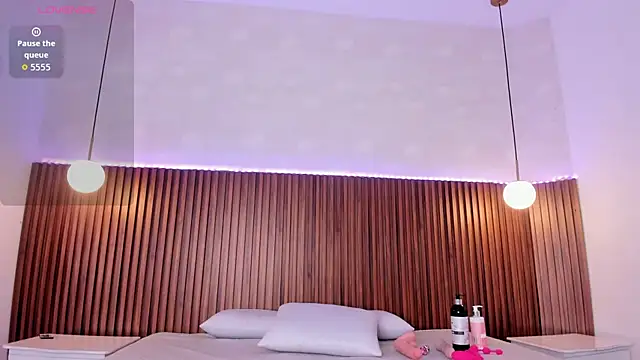 Snapshot of Foxy_Kylie chatting on 02/26/26, 07:46 Foxy Kylie online show from 02/26/26, 07:46