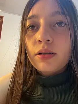   Lorelain   online show from 11/23/25, 10:09